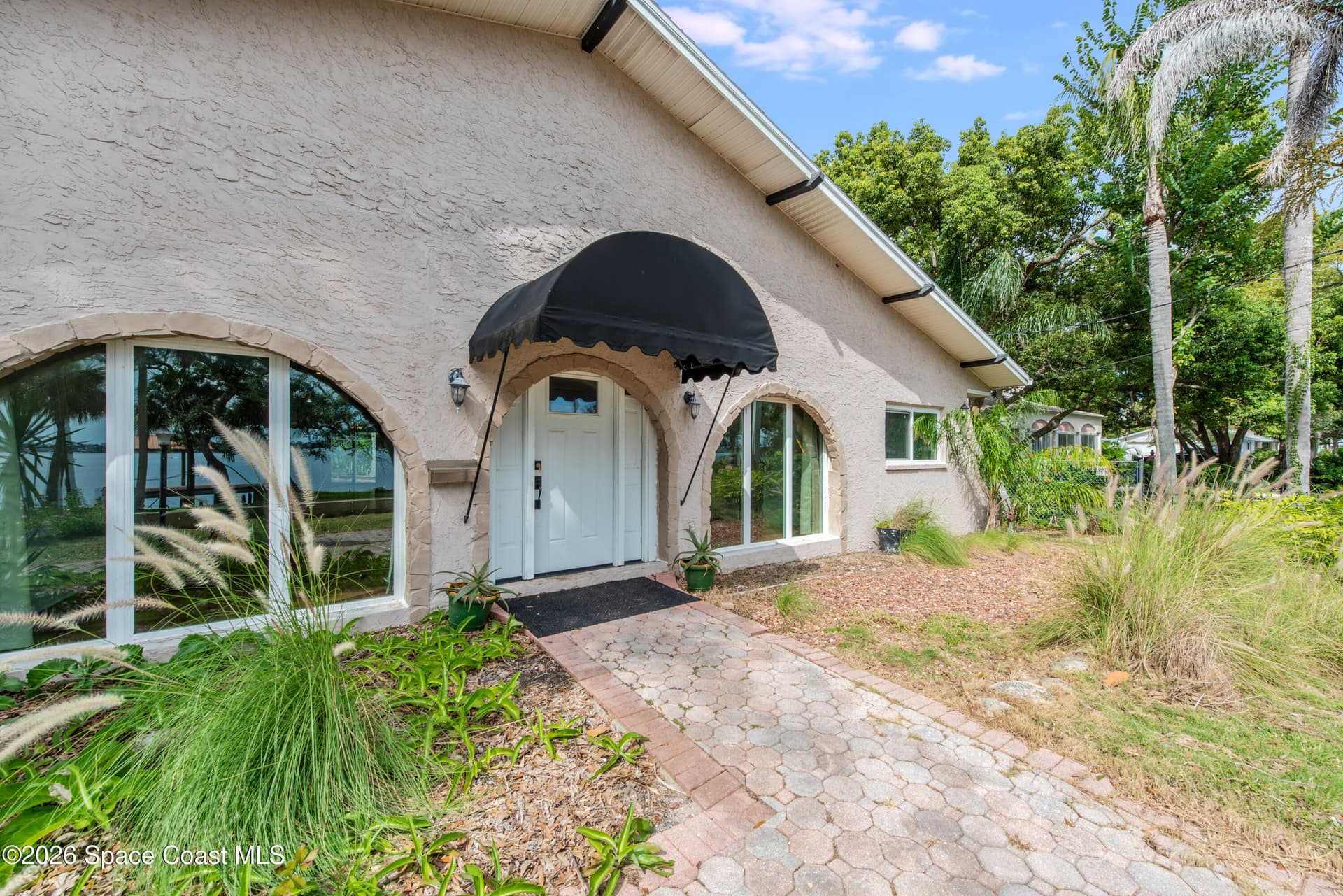 555 Rockledge Drive photo 6