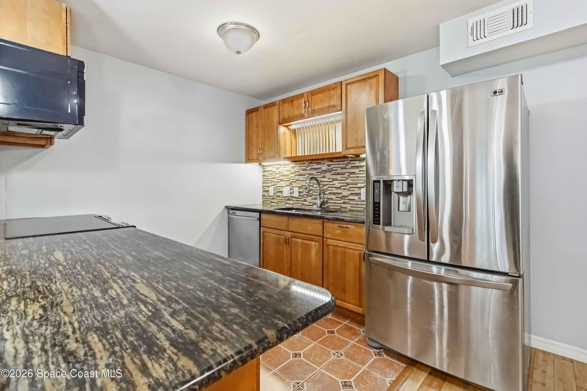 225 S Tropical Trail 616 photo 16