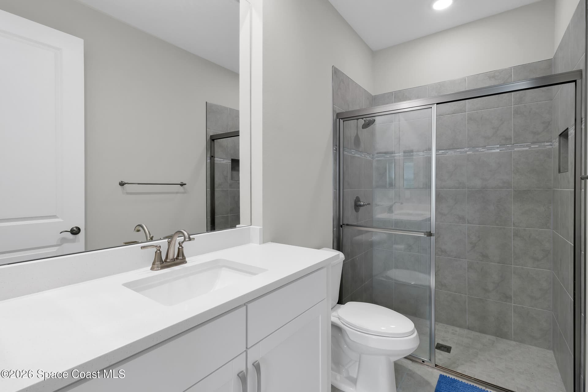 6405 High Pointe Way photo 20