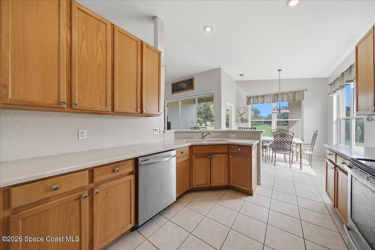 4992 Worthington Circle photo 11