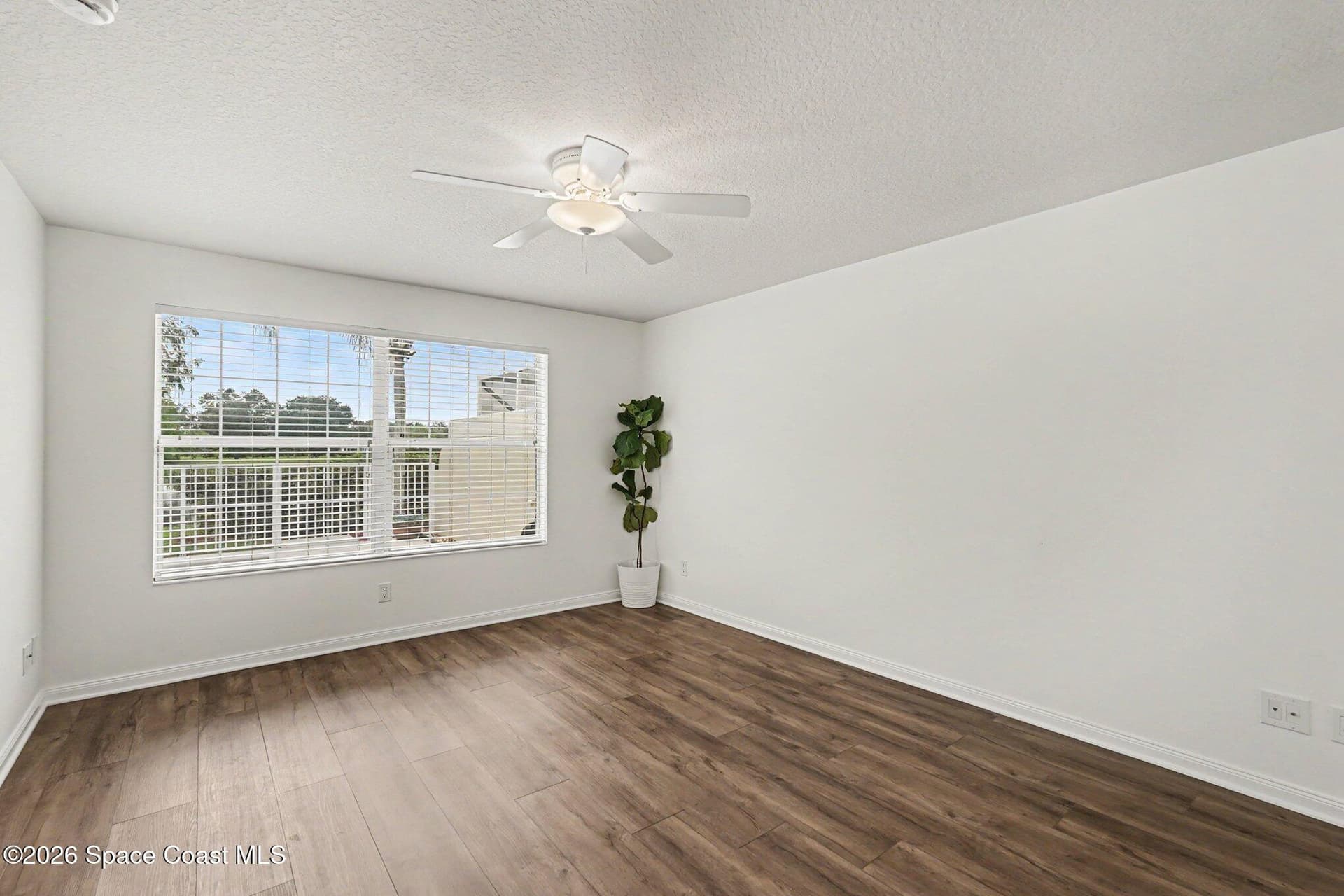 3460 Leclaire Lane SE photo 16