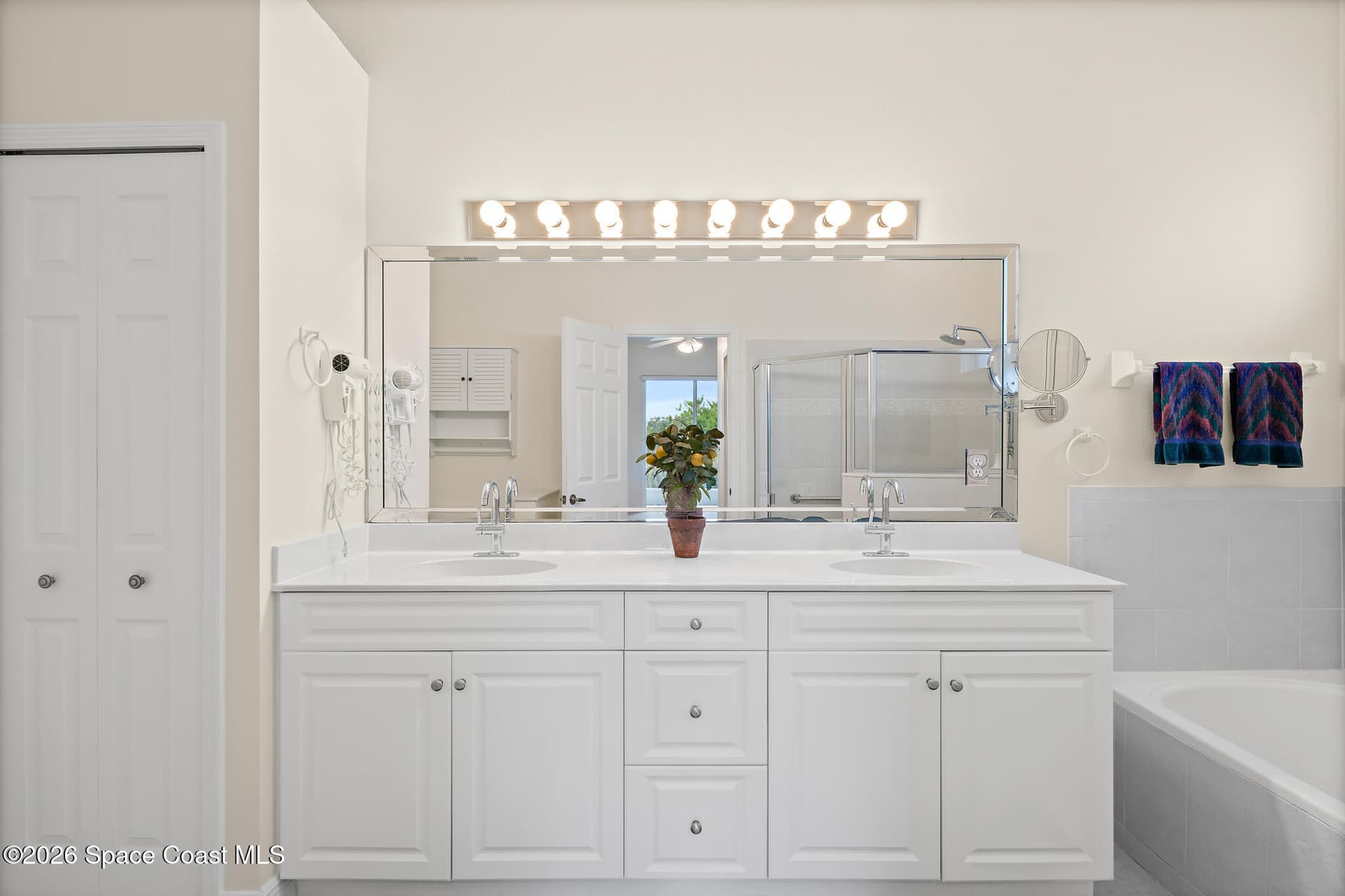 4381 Timothy Drive photo 25