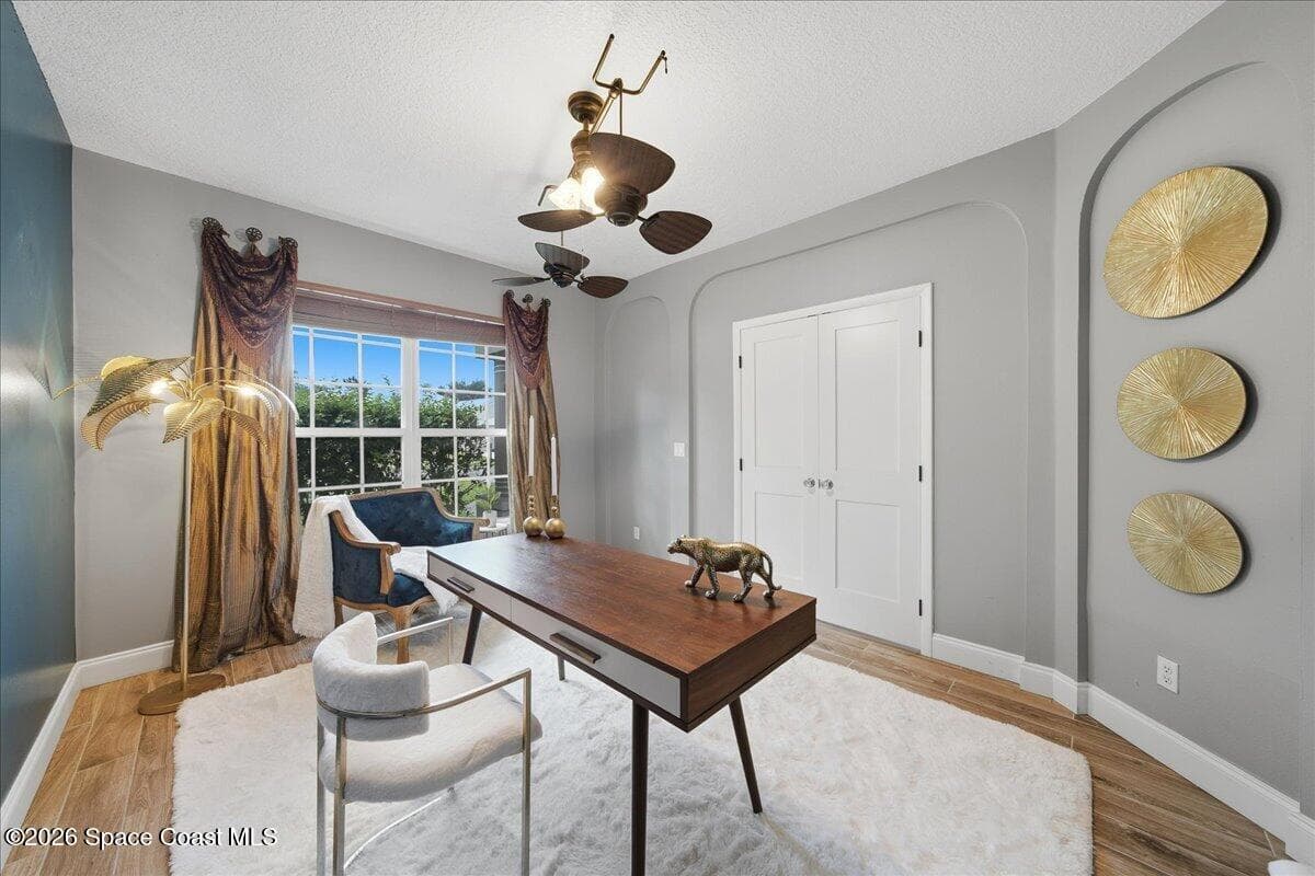 4185 Fenrose Circle photo 5