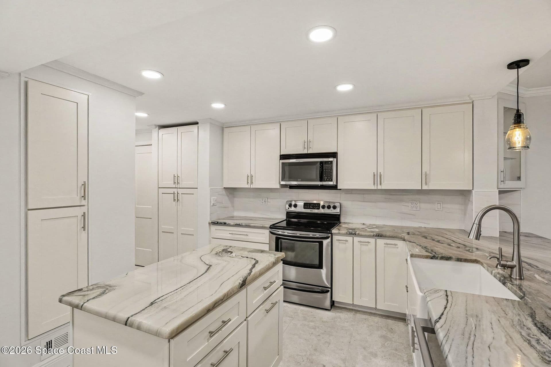 3165 N Atlantic Avenue B106 photo 5