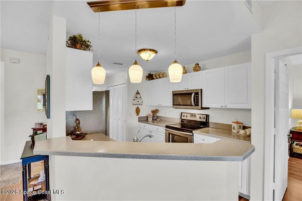 200 Grand Royale Circle 104 photo 19