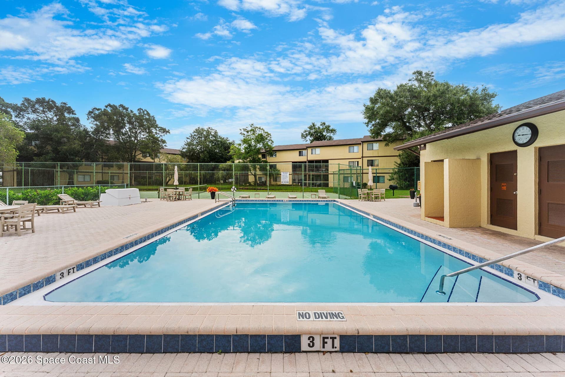 7808 Shadowood Drive 802 photo 21