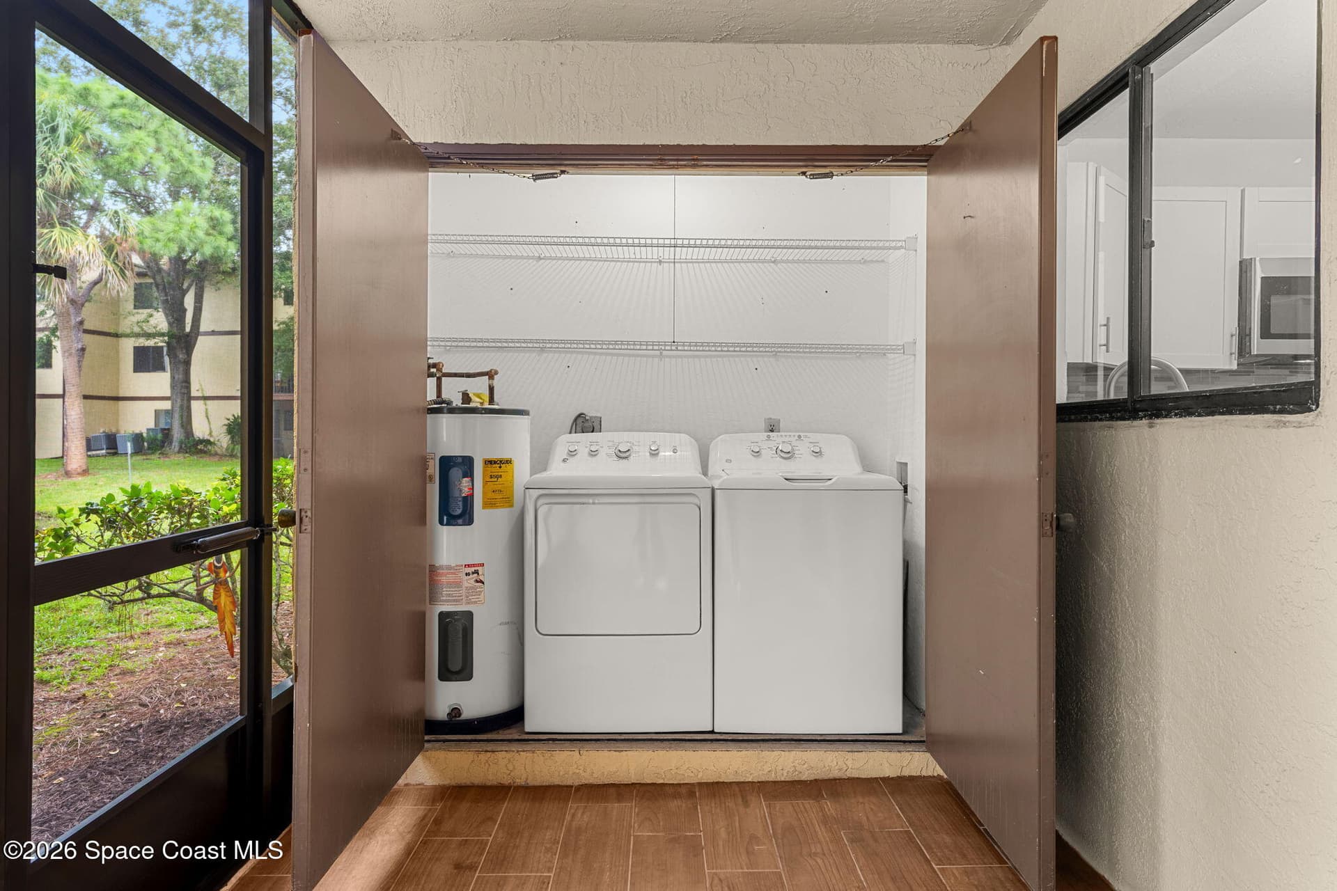 7808 Shadowood Drive 802 photo 18