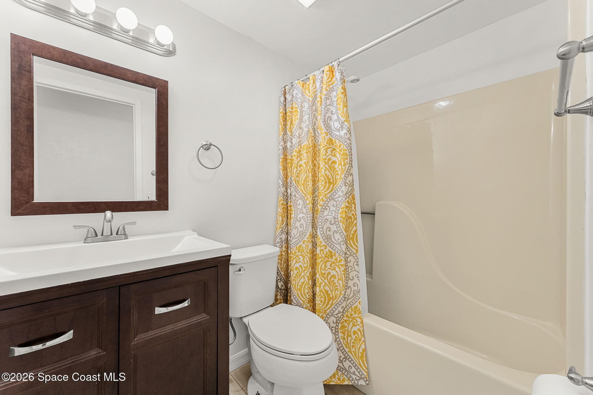 7808 Shadowood Drive 802 photo 16