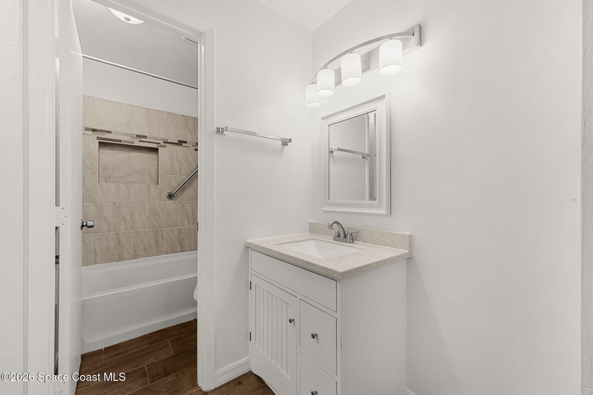 7808 Shadowood Drive 802 photo 13