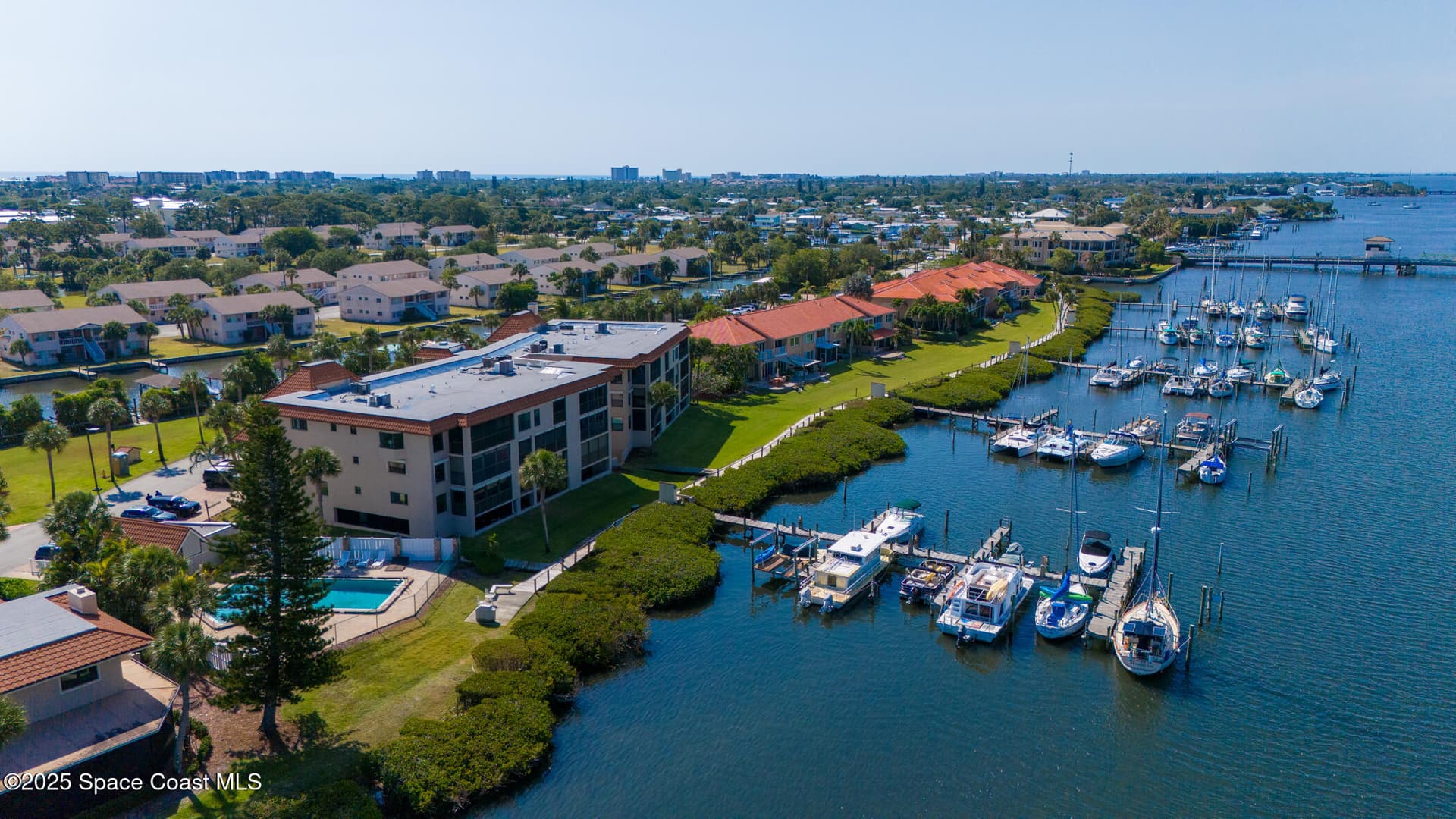 18 Marina Isles Boulevard 105 photo 4