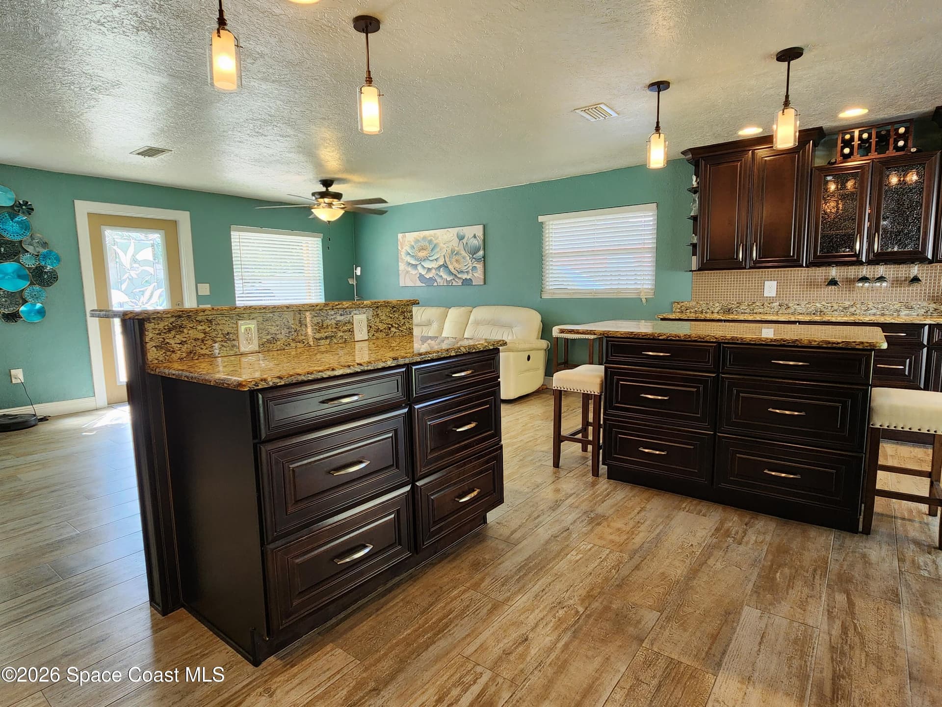2250 Floridiane Drive photo 20