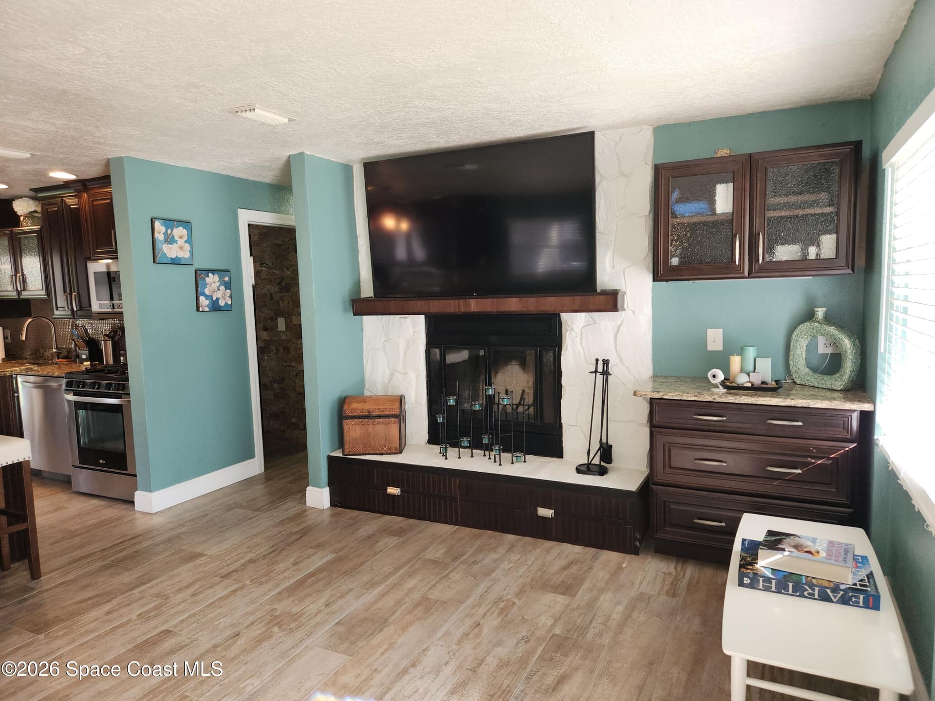 2250 Floridiane Drive photo 9