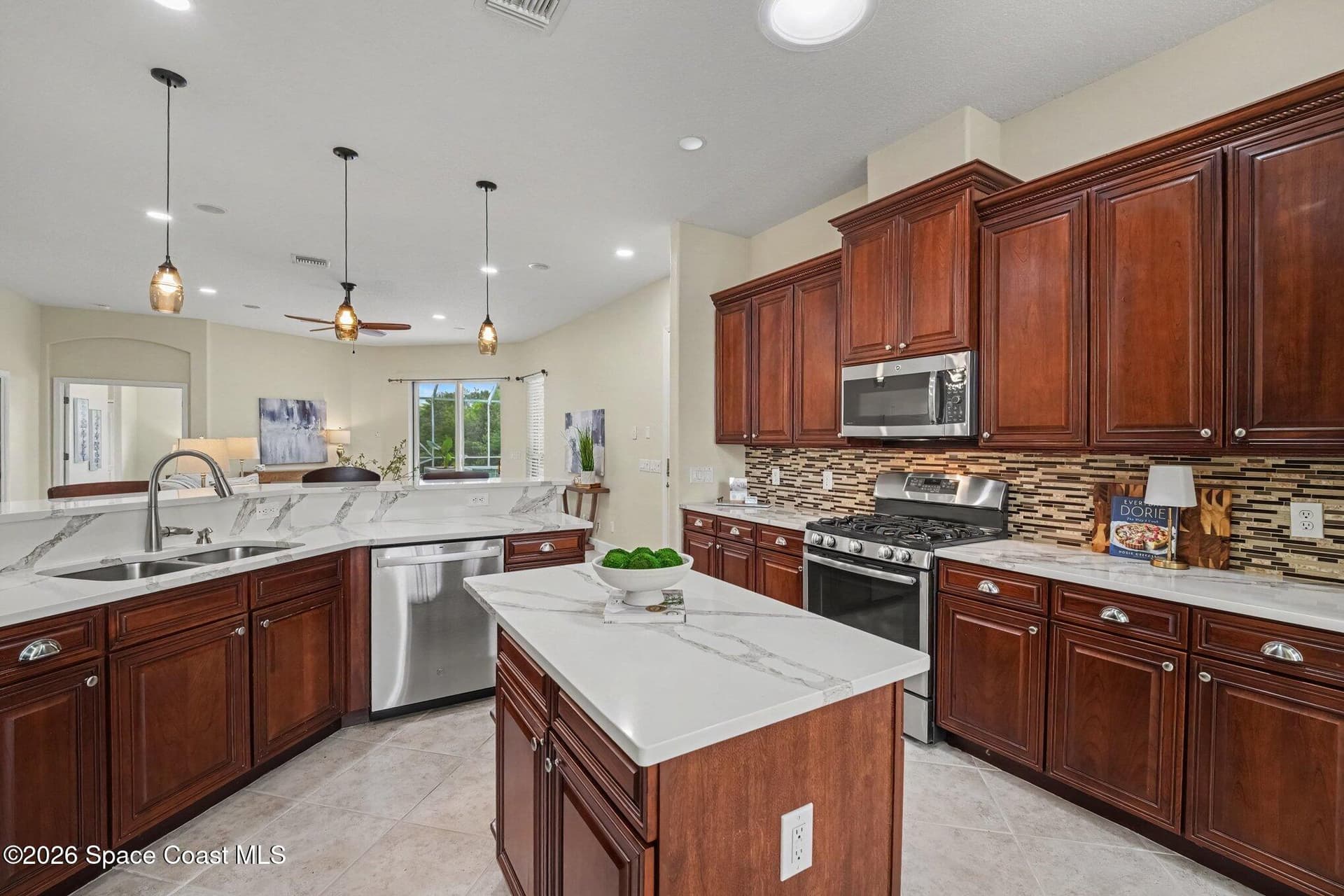 289 Pebble Hill Way photo 14