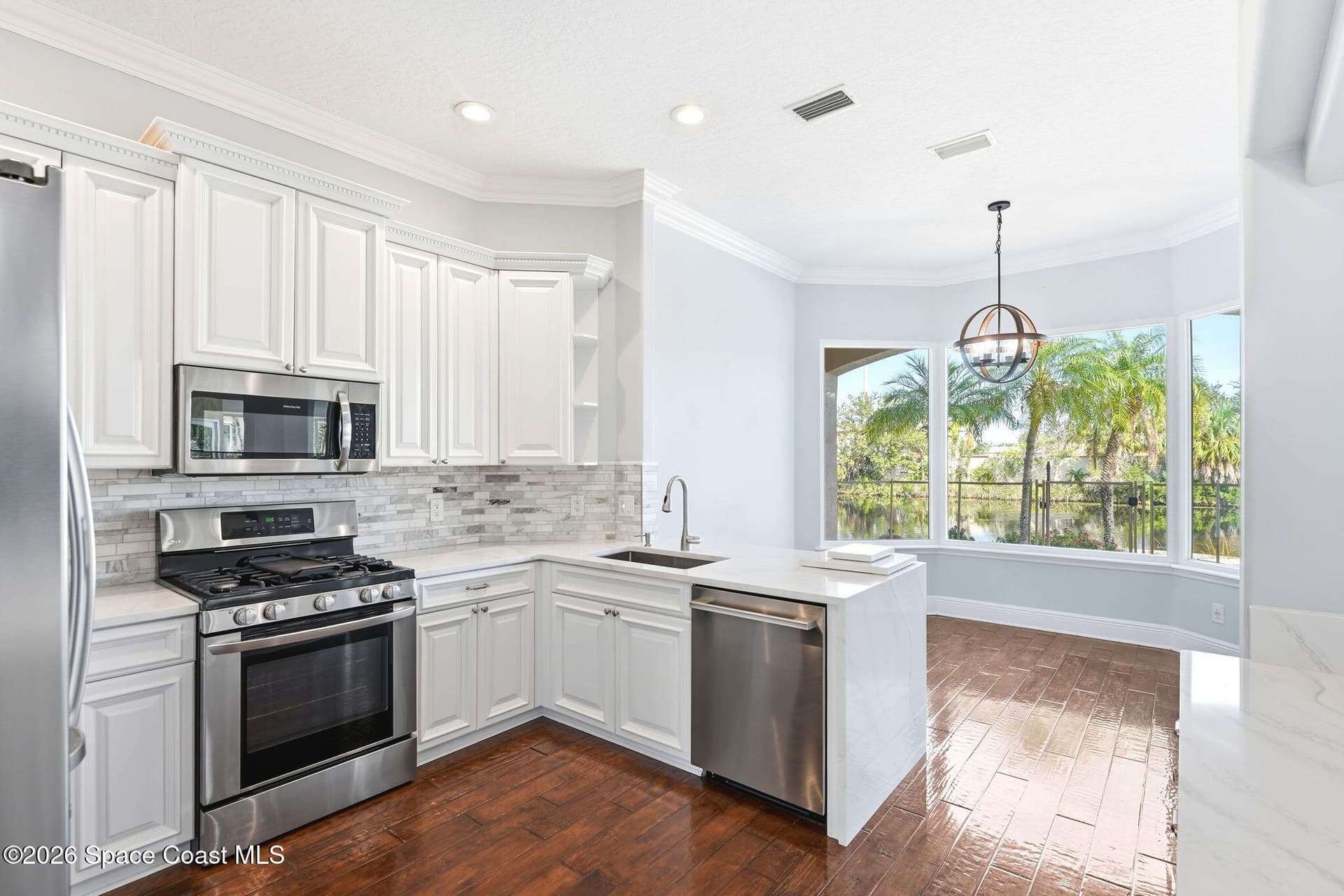 241 Waterside Drive photo 21
