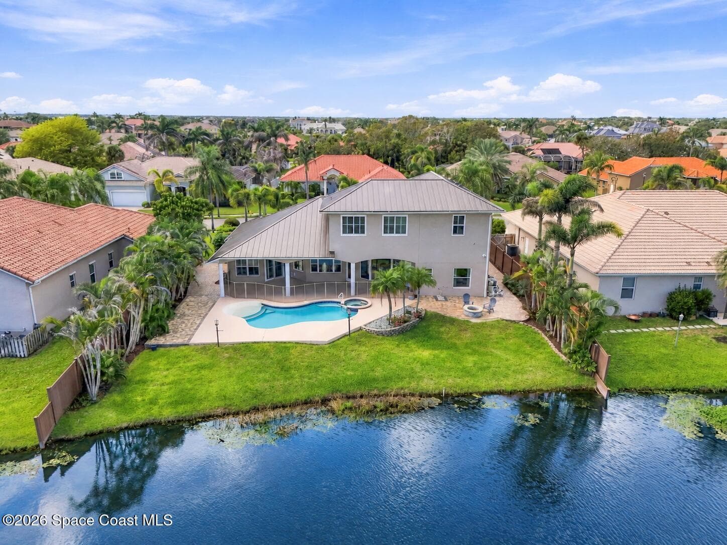241 Waterside Drive photo 2