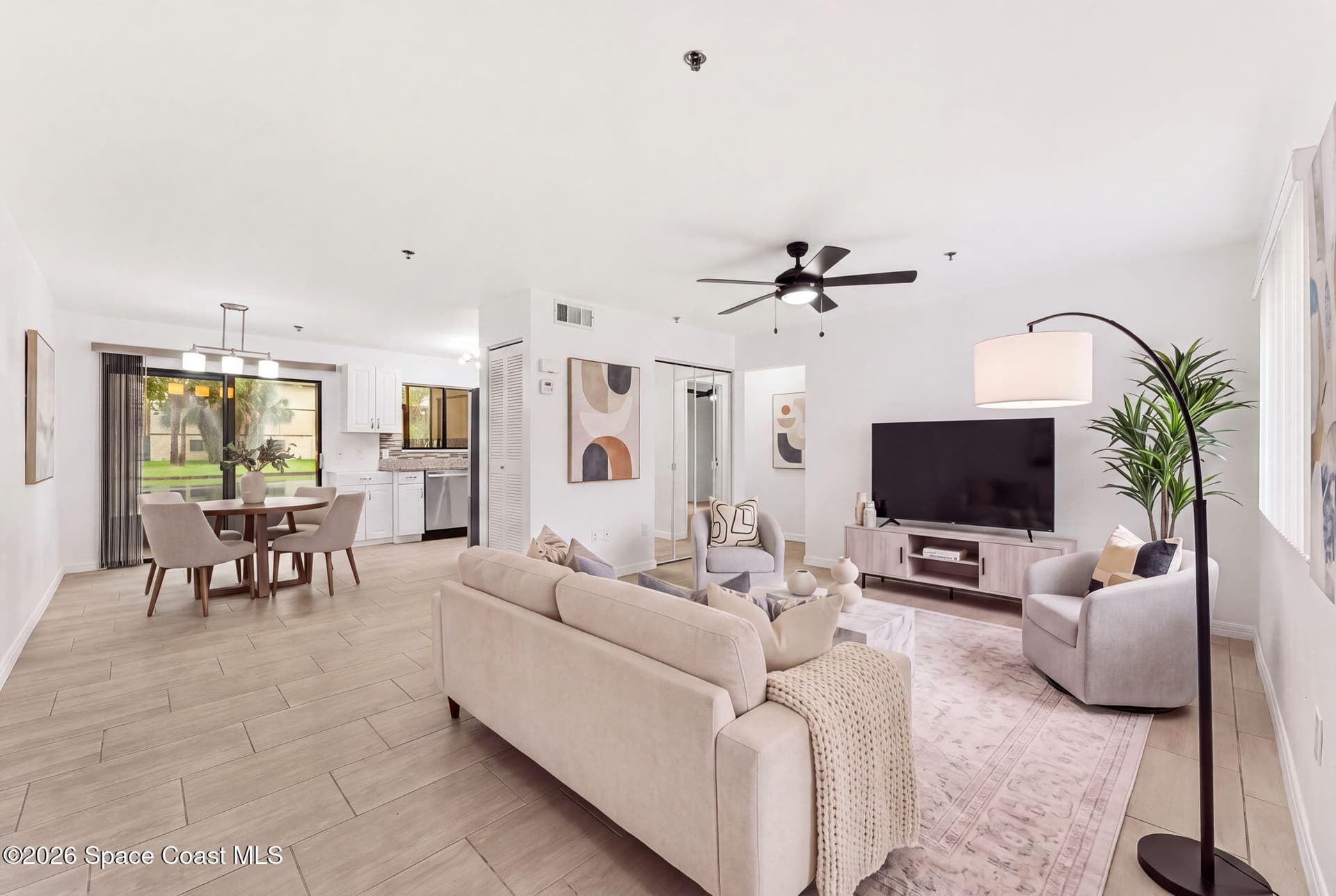 7808 Shadowood Drive 802 photo 3