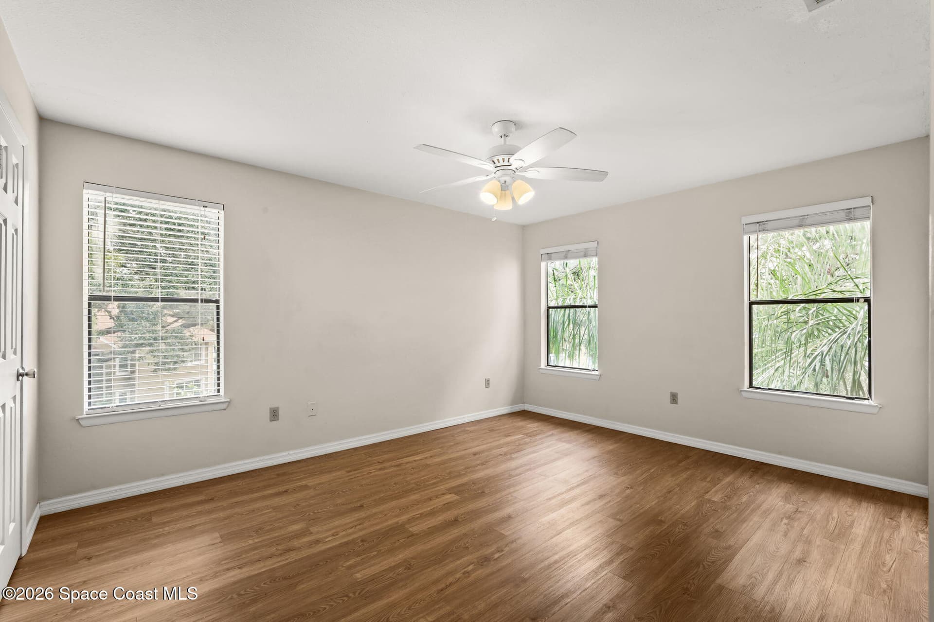 225 S Tropical Trail 610 photo 21