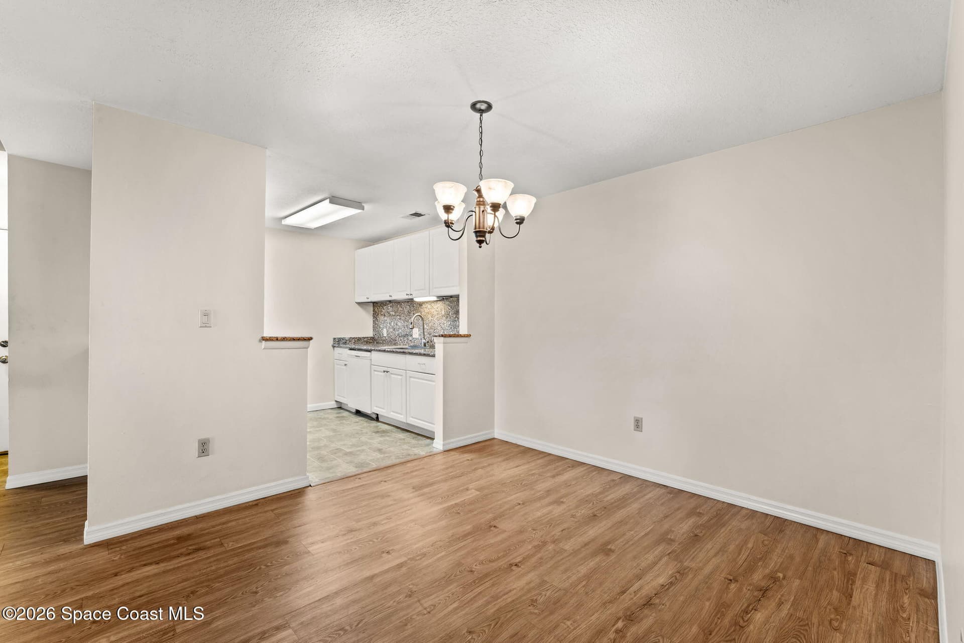 225 S Tropical Trail 610 photo 17