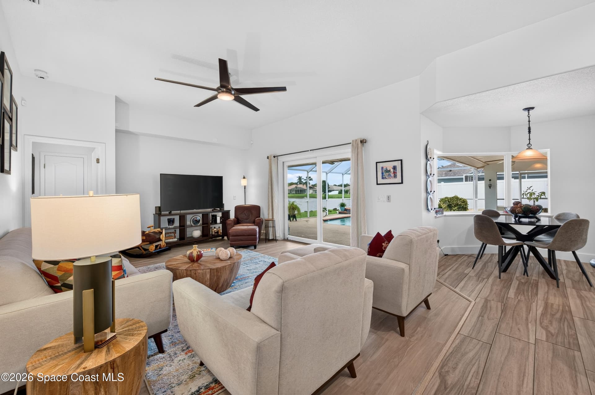 3726 Sunward Drive photo 17