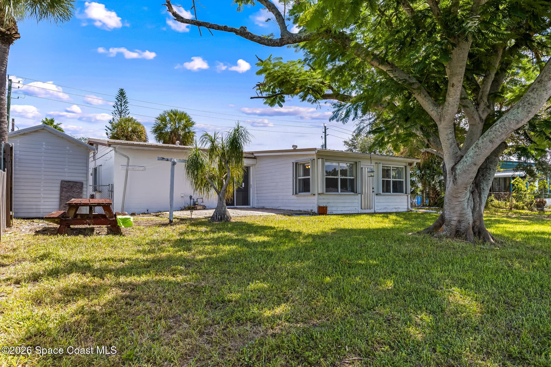 905 Richland Avenue photo 7