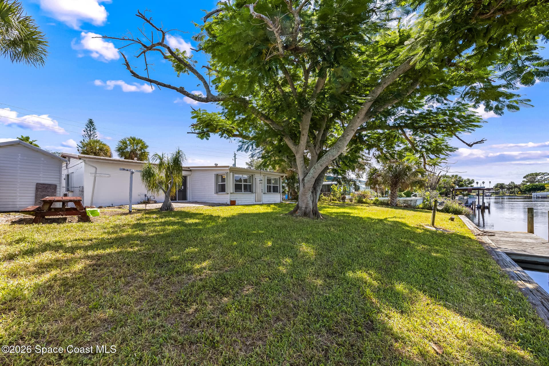 905 Richland Avenue photo 6