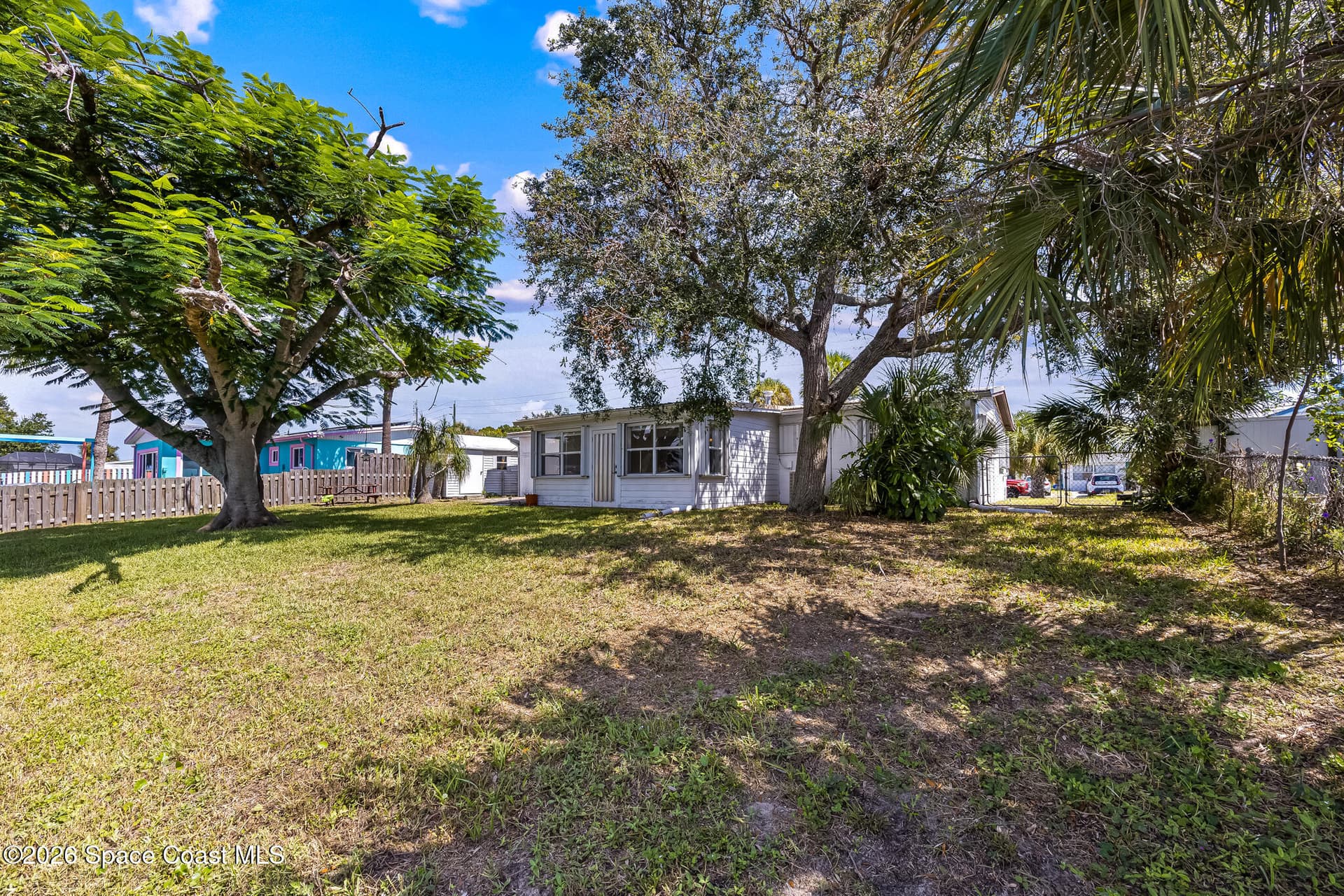 905 Richland Avenue photo 8