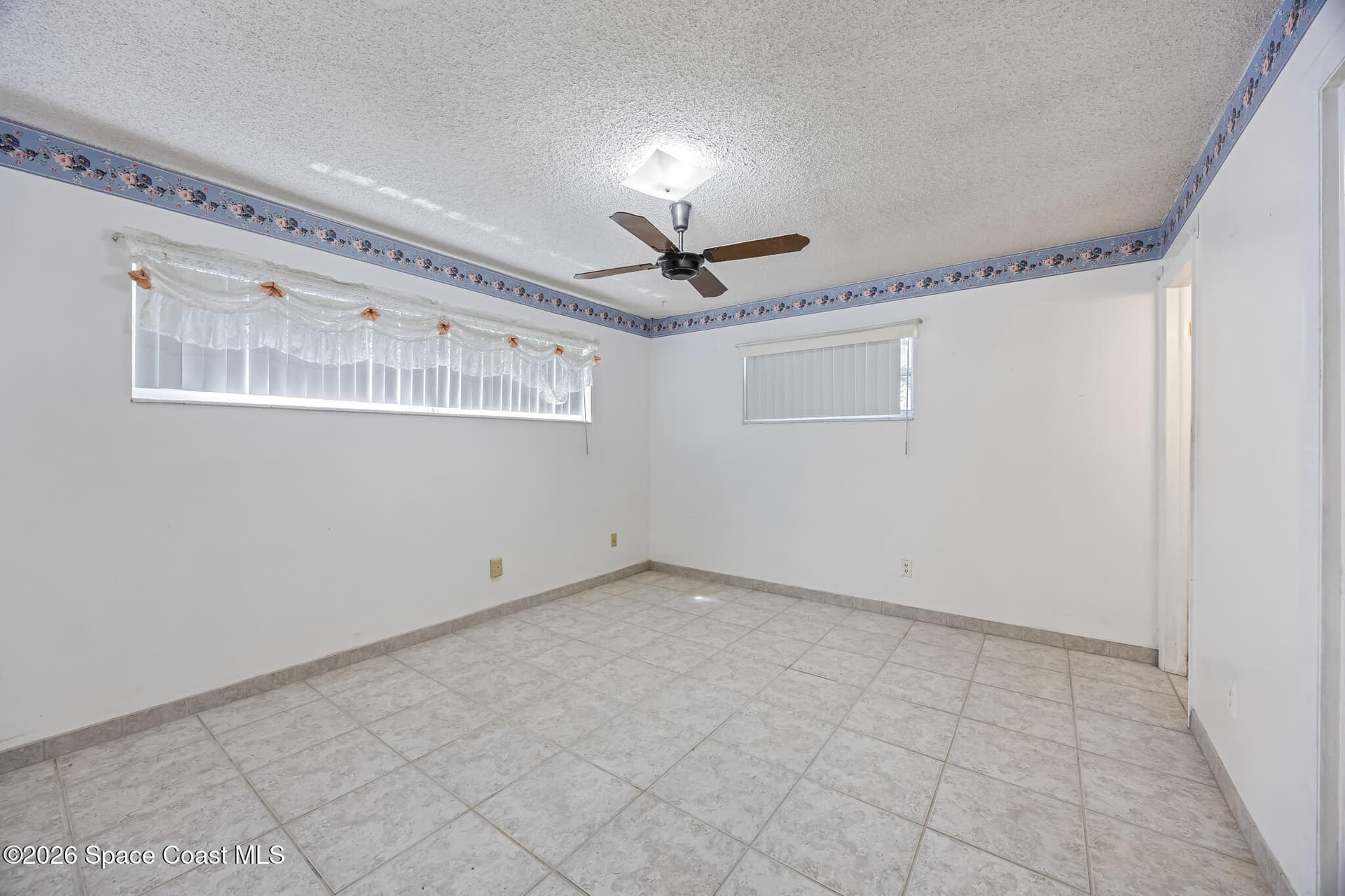 905 Richland Avenue photo 24