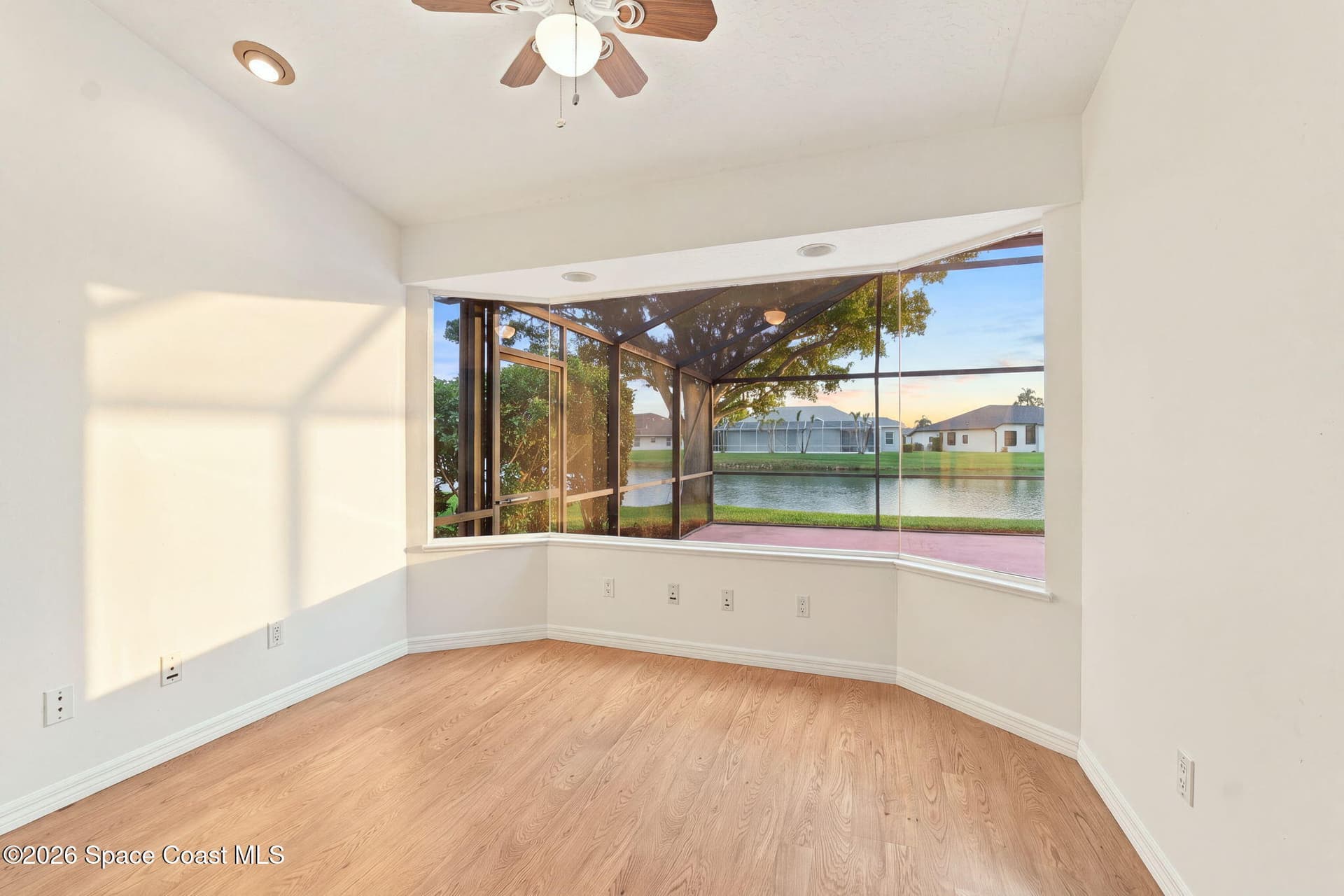 995 Wildwood Drive photo 20