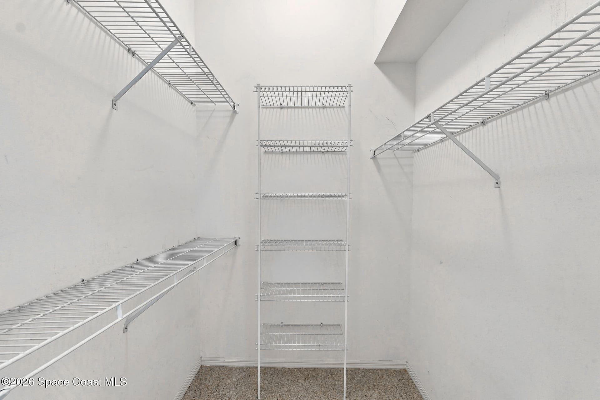995 Wildwood Drive photo 22