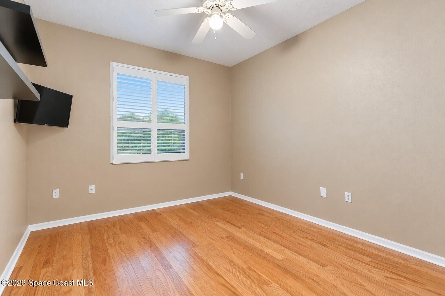 4033 Sand Ridge Drive photo 16