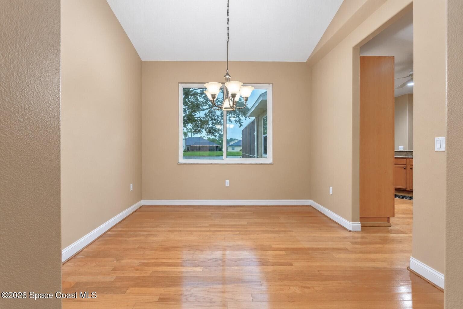 4033 Sand Ridge Drive photo 8