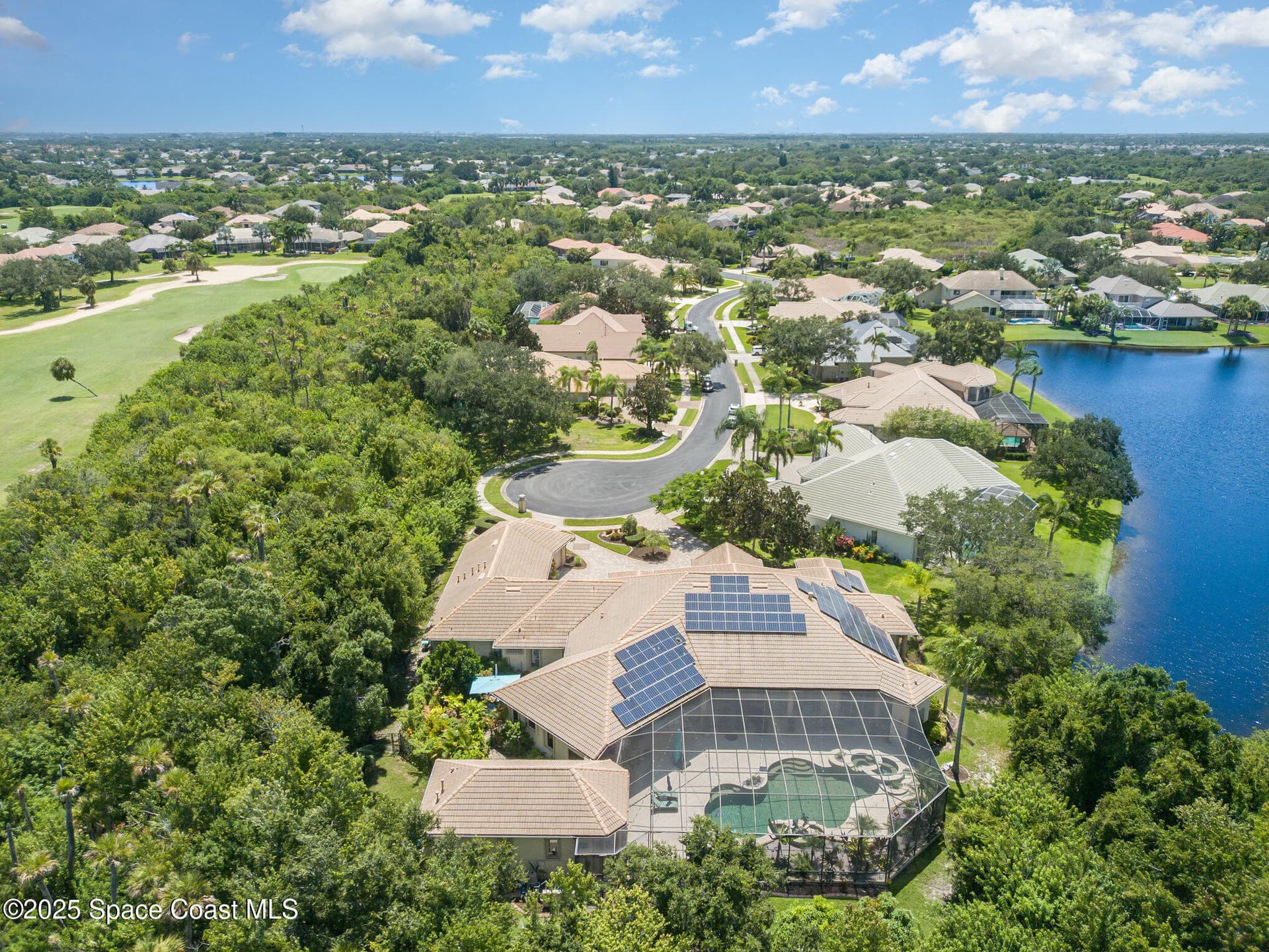 1465 Arundel Way photo 3