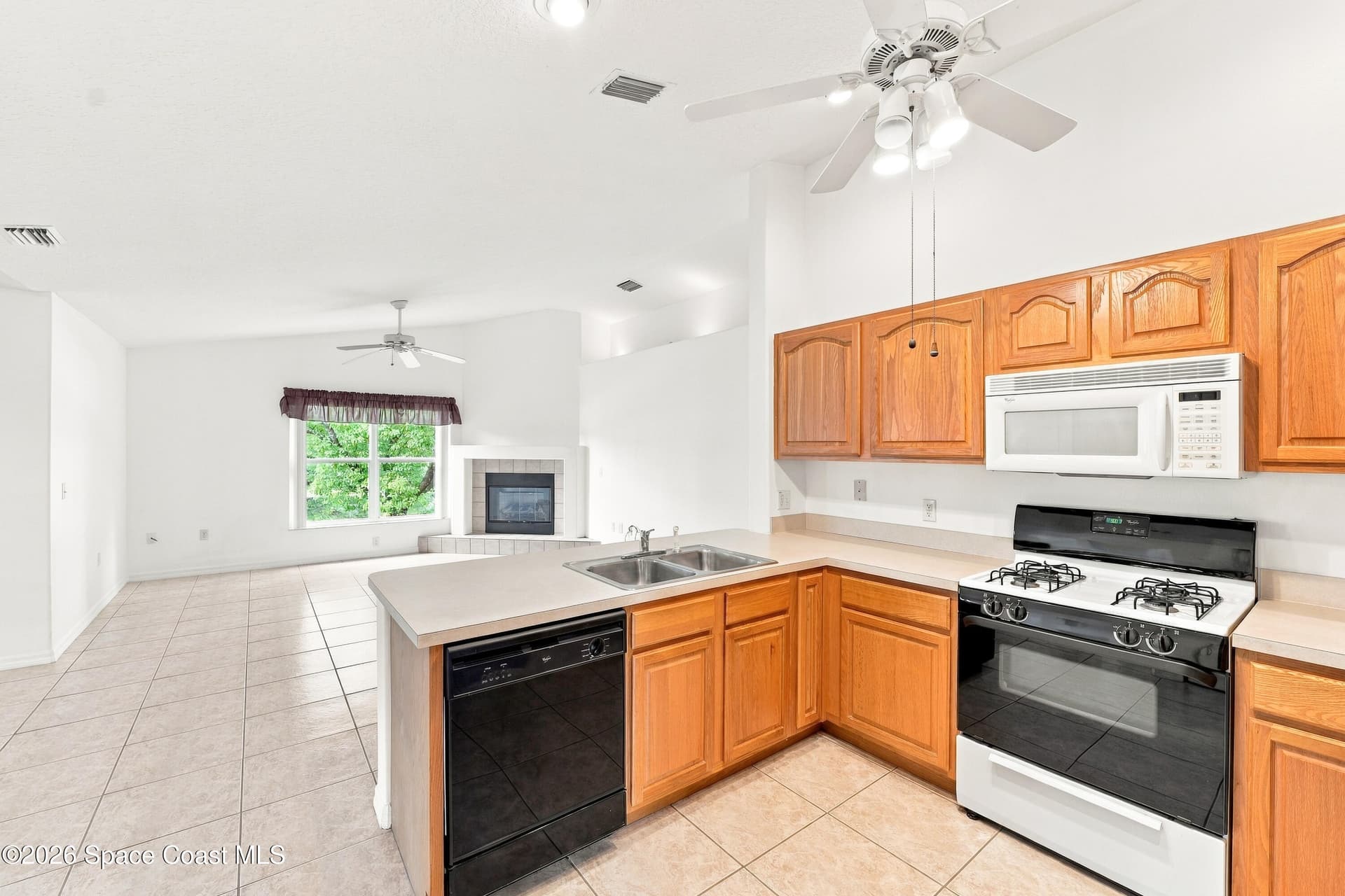 4873 Buttonwood Drive photo 15