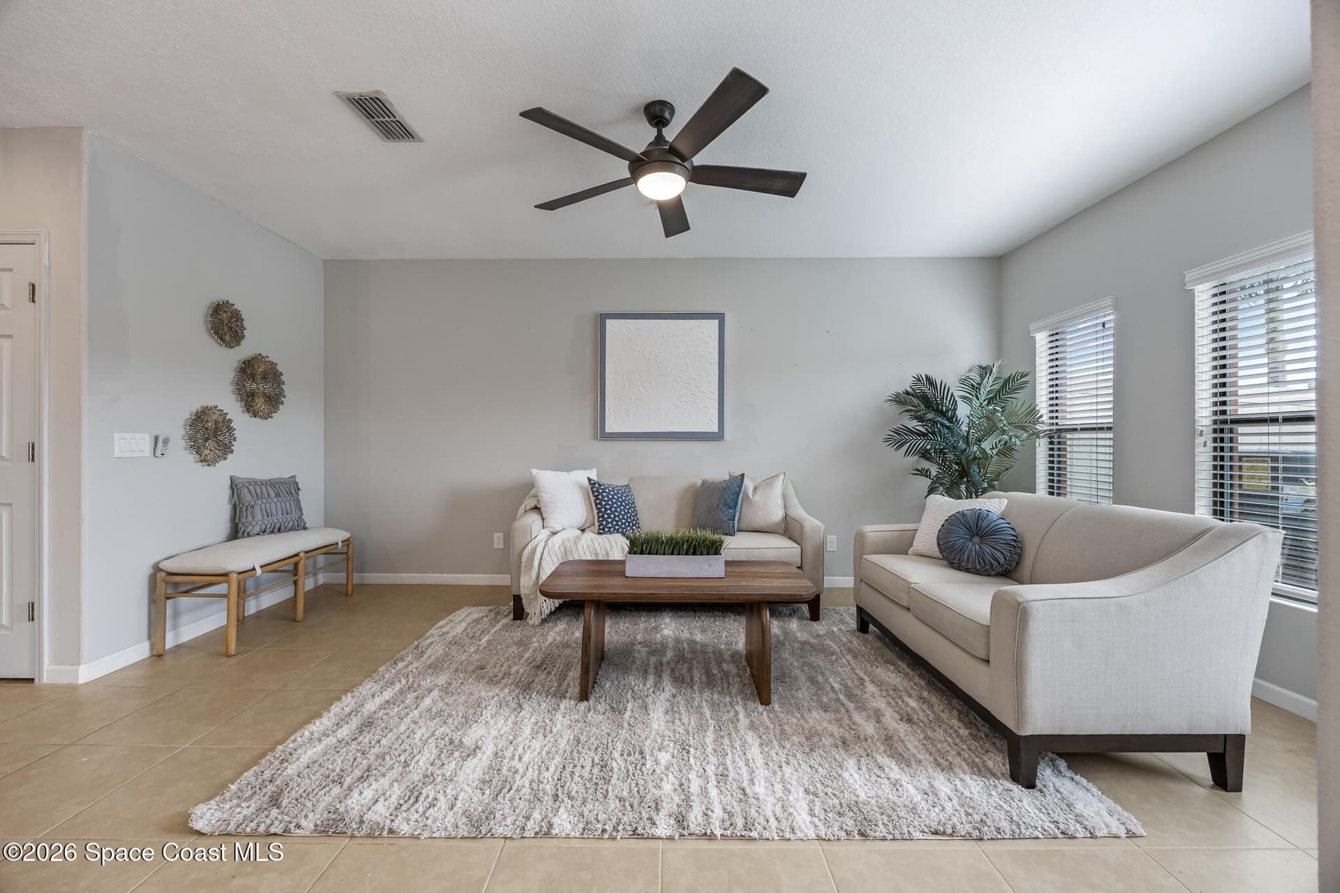 1410 Lara Circle 104 photo 3