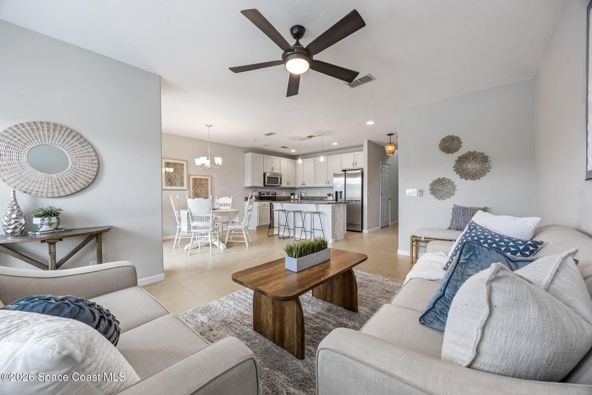 1410 Lara Circle 104 photo 4