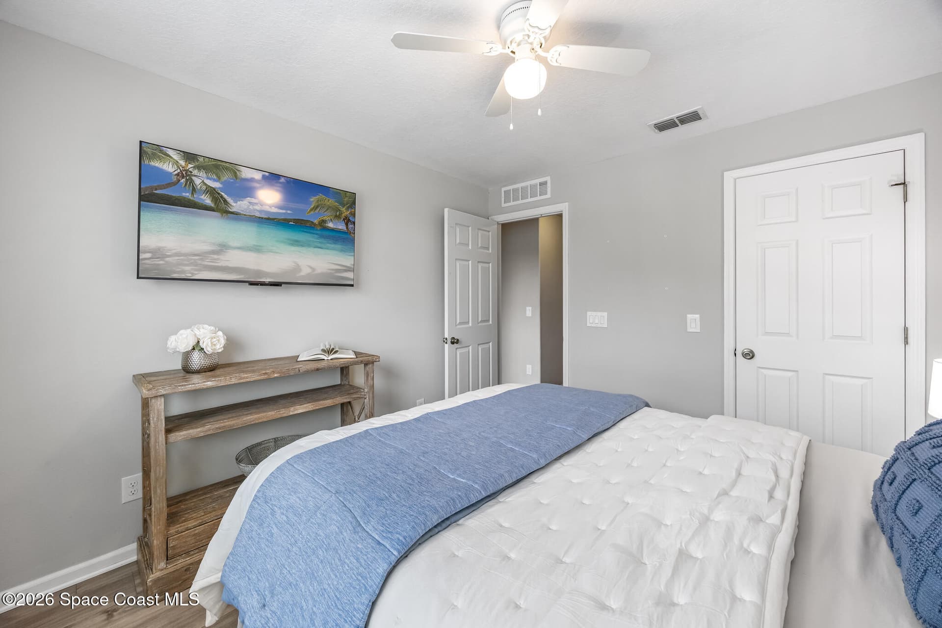 1410 Lara Circle 104 photo 19