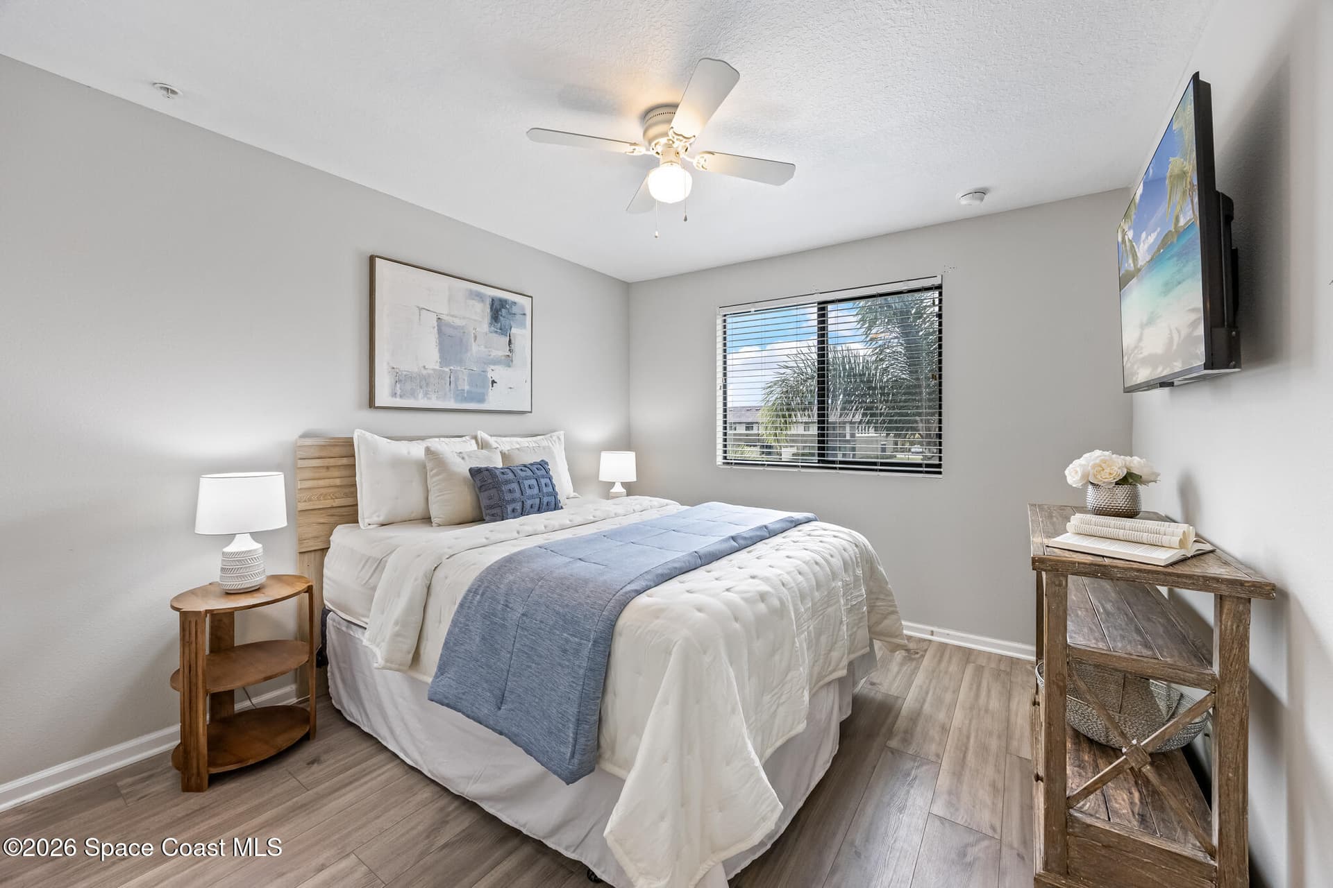 1410 Lara Circle 104 photo 20