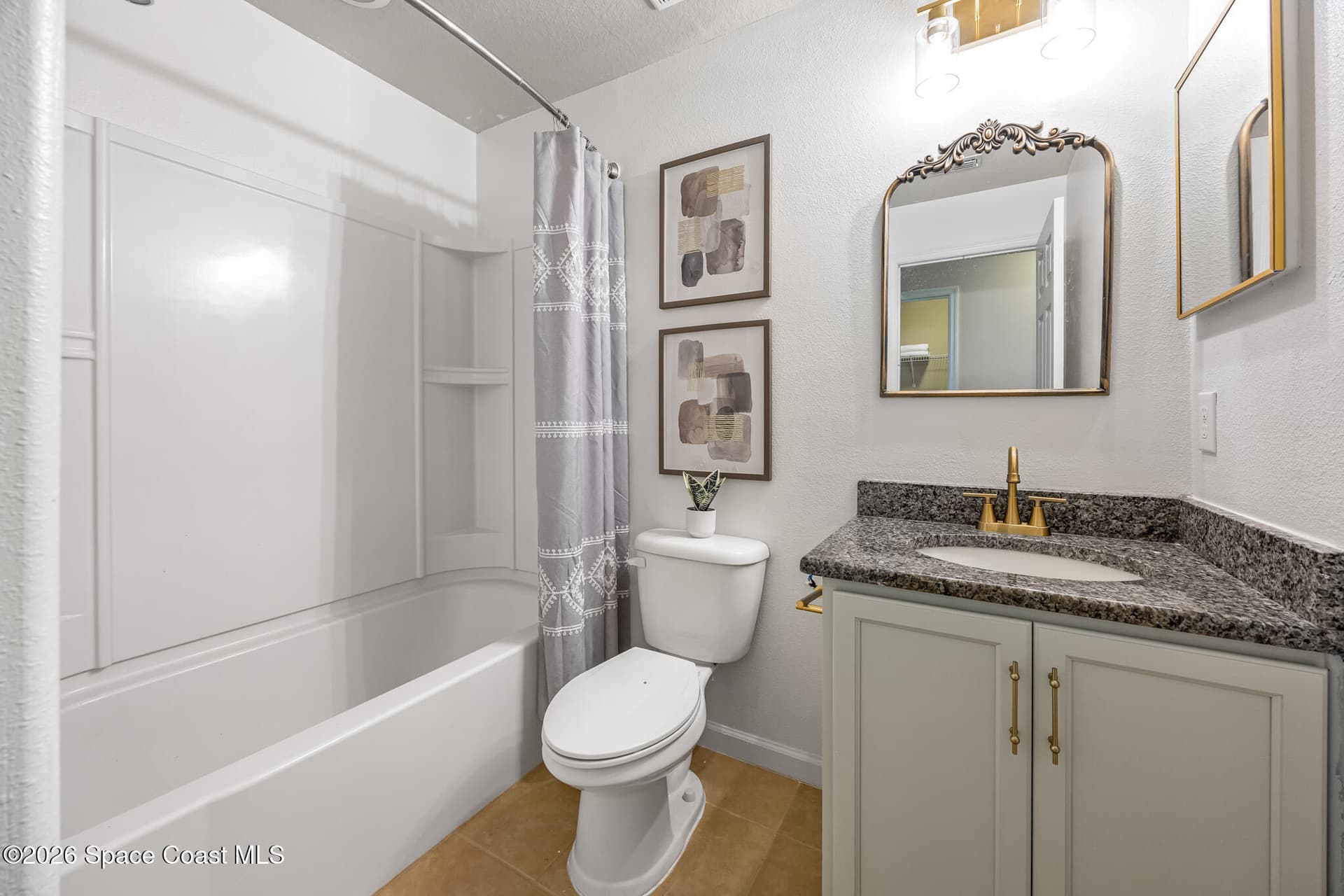 1410 Lara Circle 104 photo 21