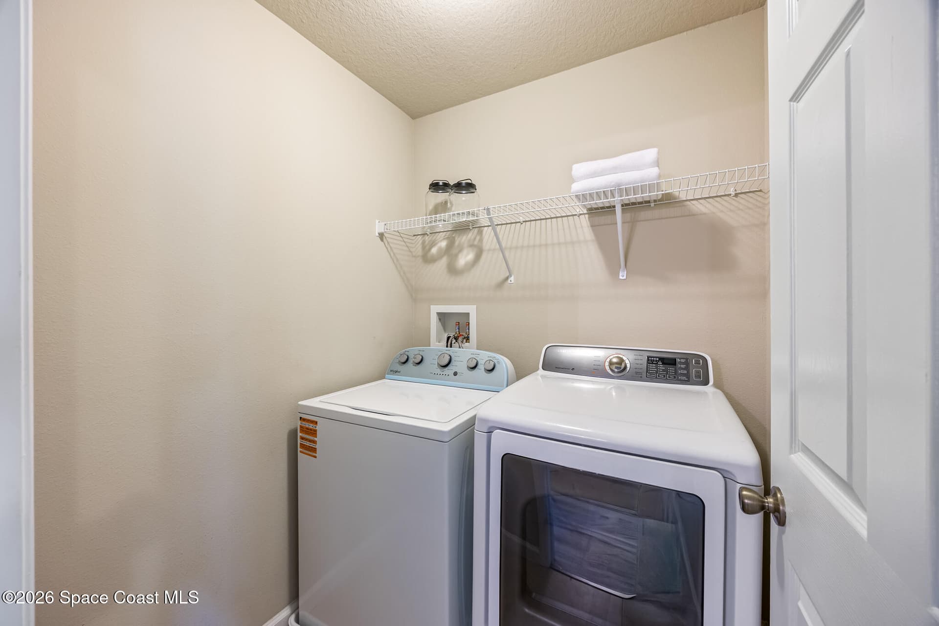 1410 Lara Circle 104 photo 22