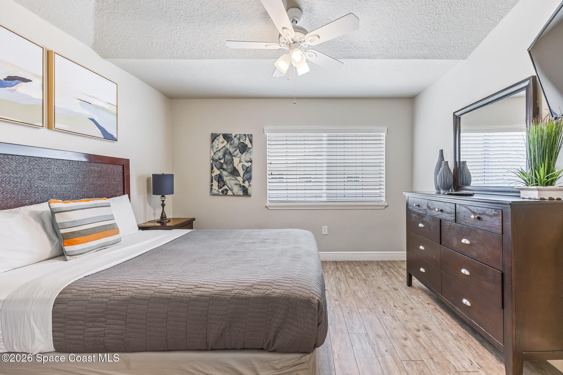 232 Ivory Coral Lane 101 photo 20