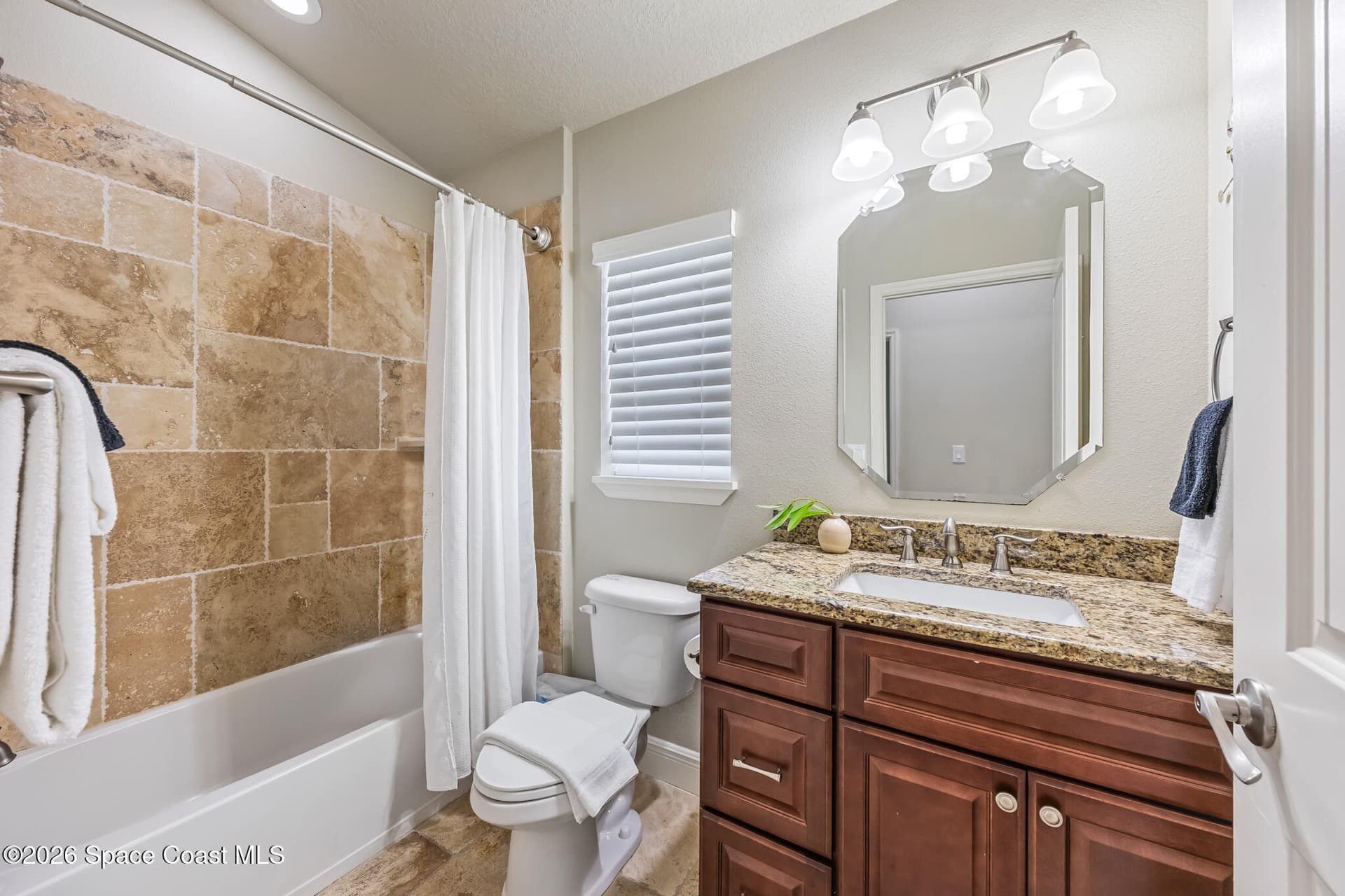 232 Ivory Coral Lane 101 photo 21