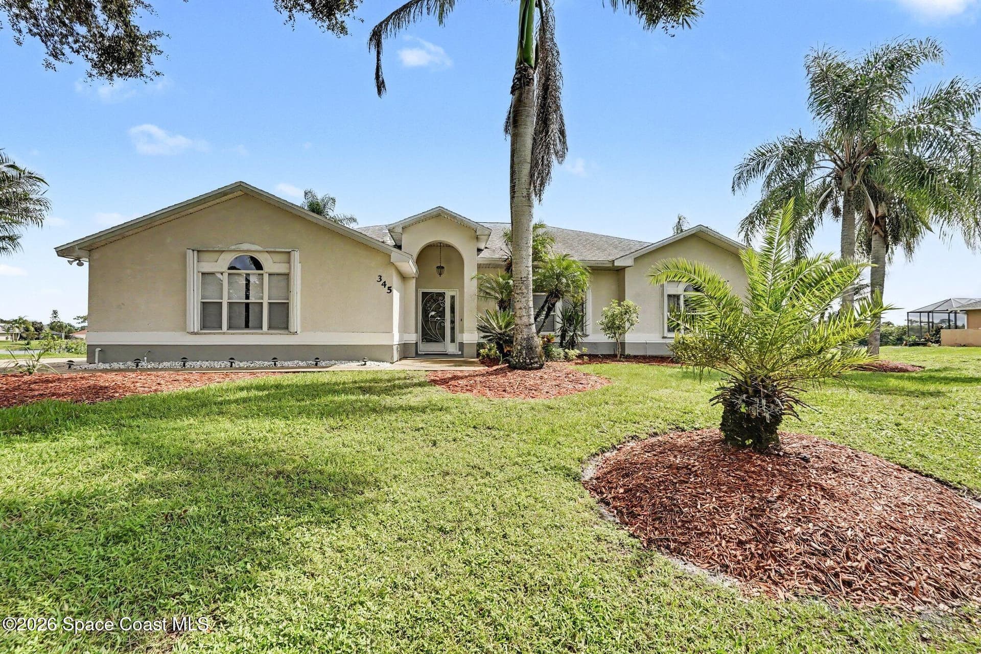 345 Lake View Lane photo 1
