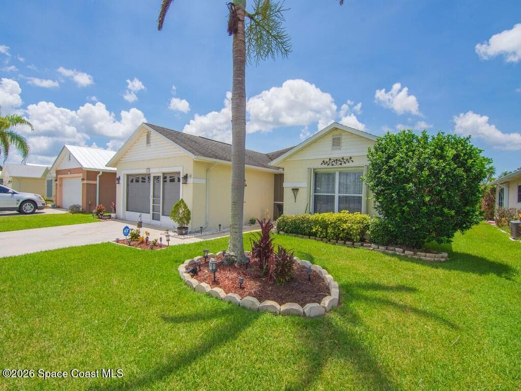 6704 Picante Circle photo 2