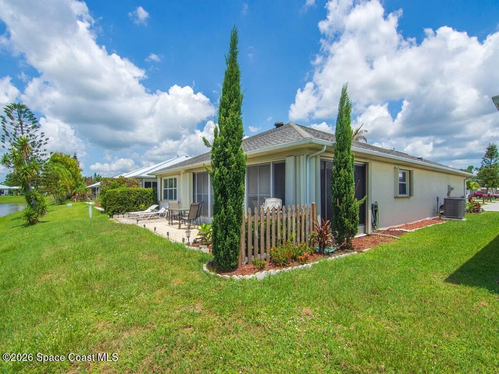 6704 Picante Circle photo 14