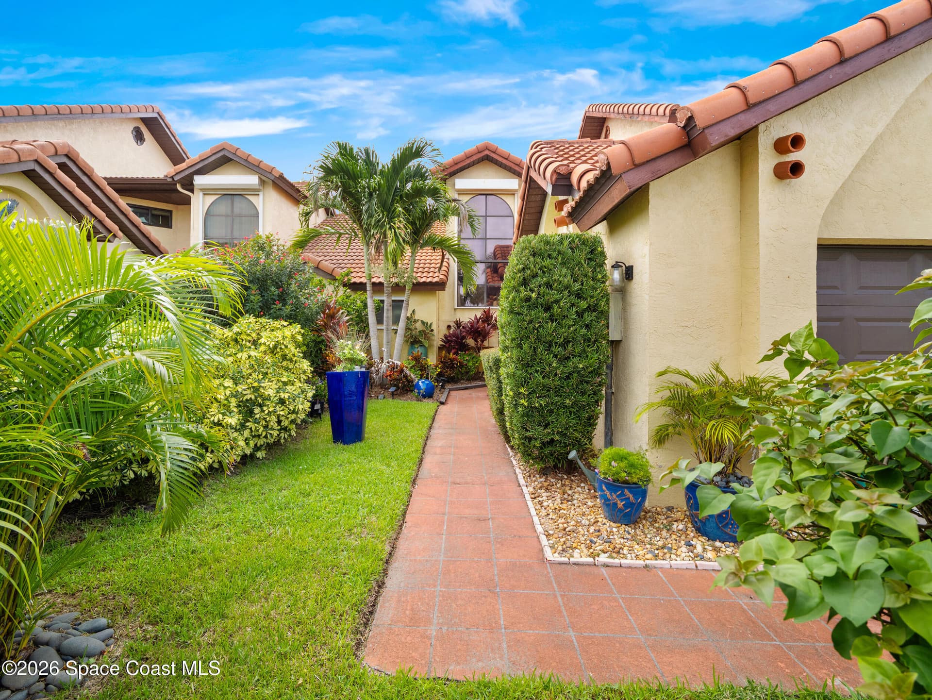 602 Manatee Drive photo 5