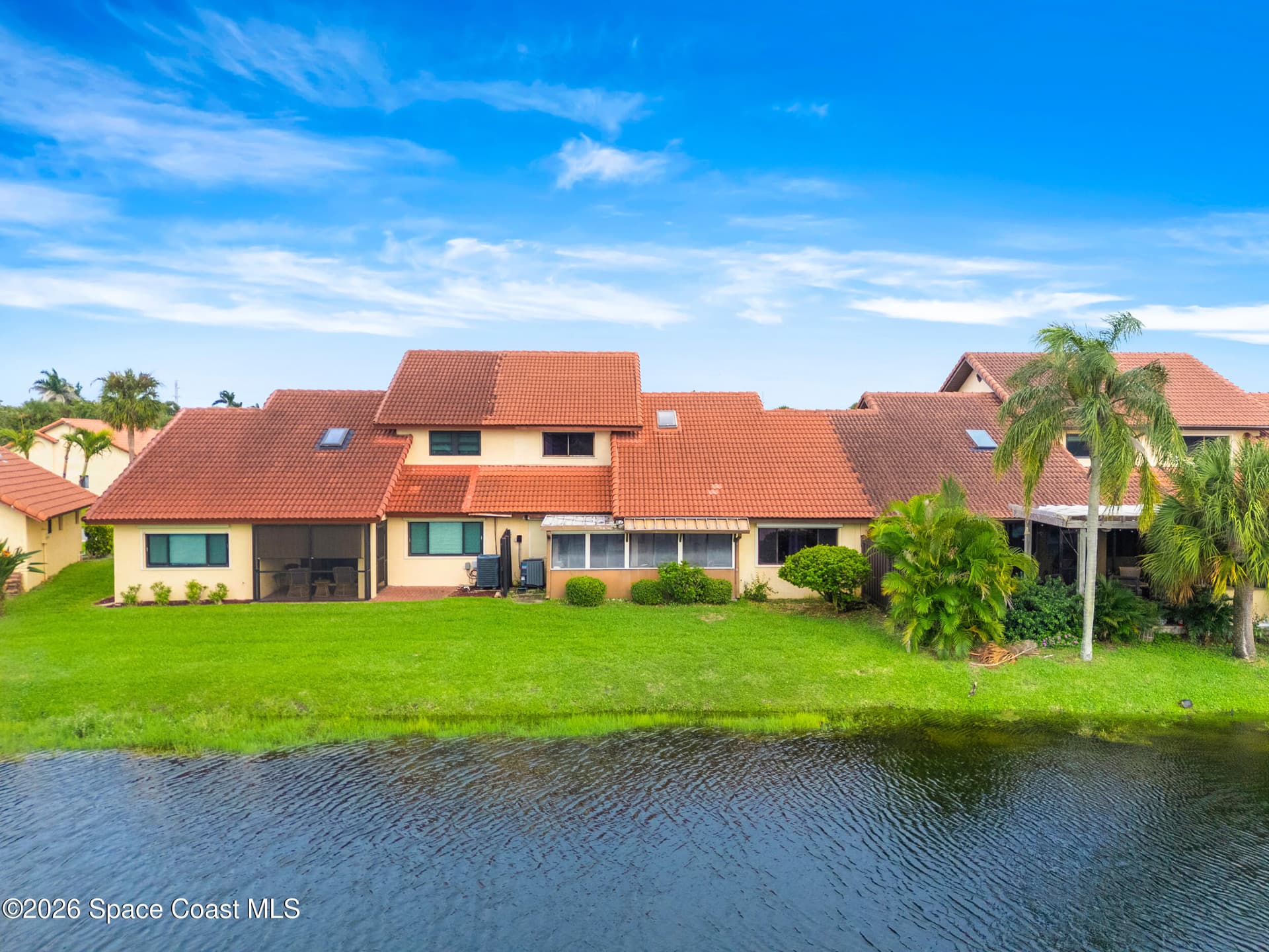602 Manatee Drive photo 4