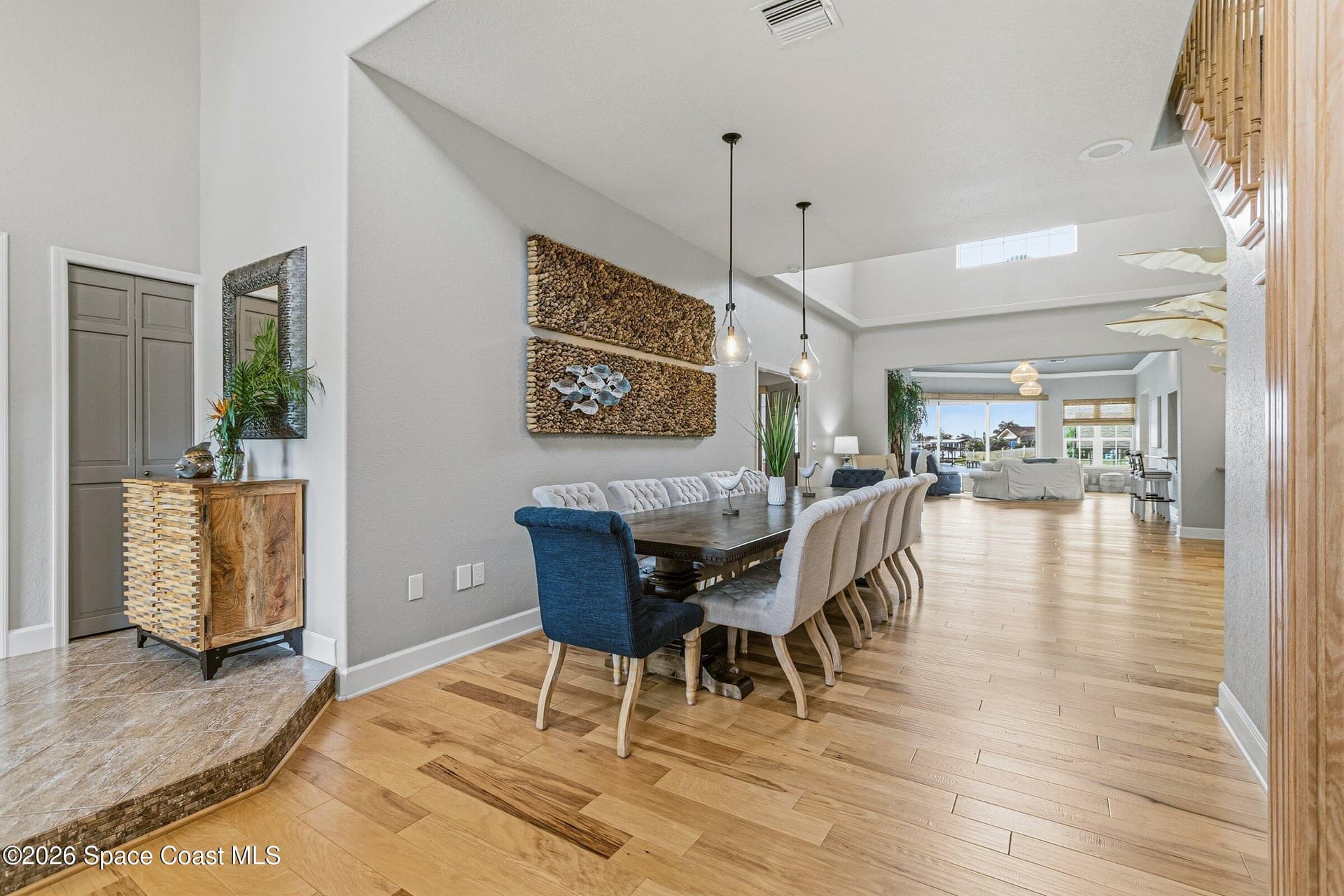 345 Florida Boulevard photo 6
