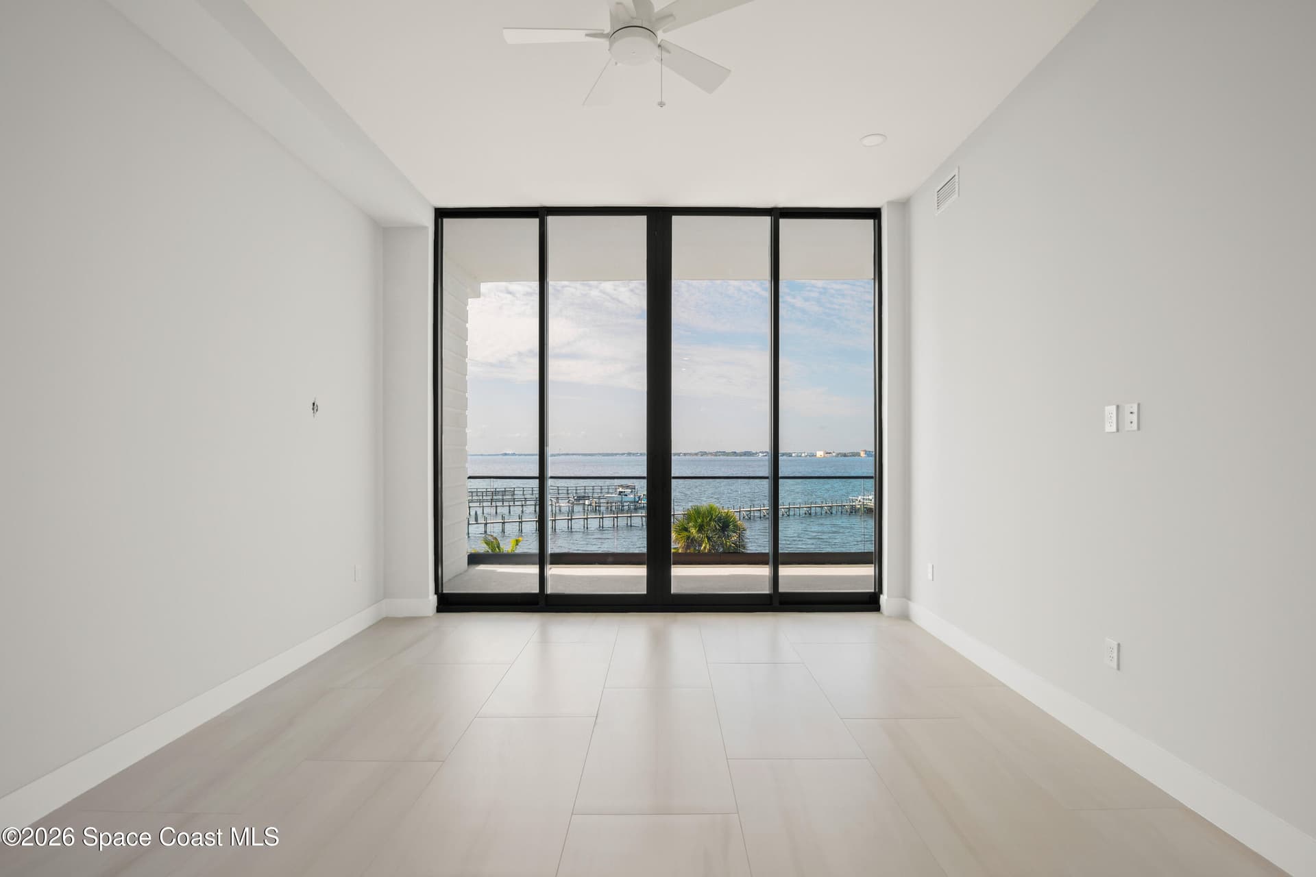 225 Strand Drive 408 photo 18