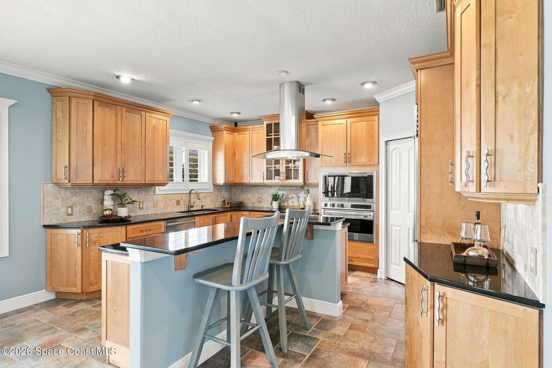168 Bayshore Drive photo 15