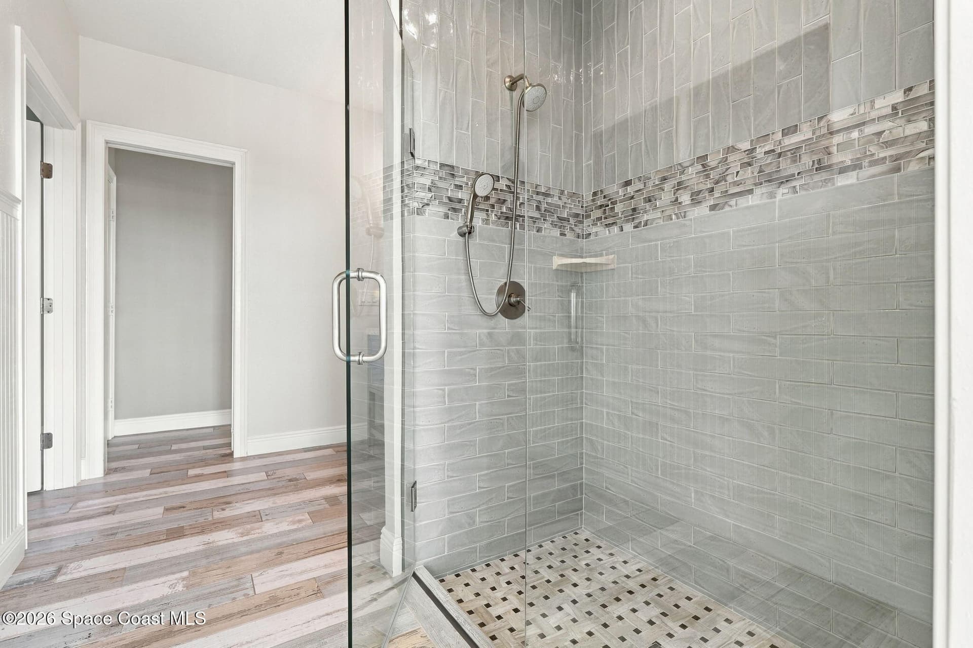 168 Bayshore Drive photo 11